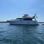 Yacht 20metros Bateau-hôtel