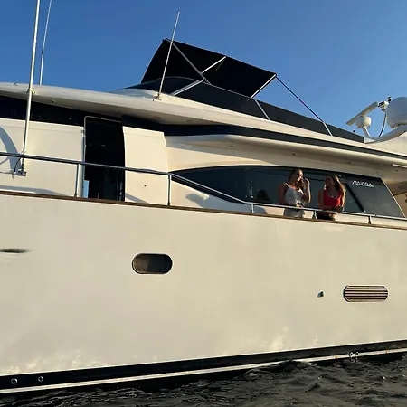 Yacht 20metros