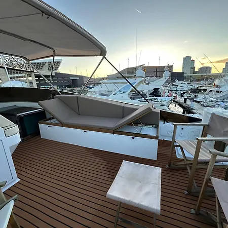 Yacht 20metros *