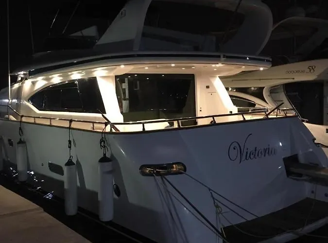 Yacht 20metros *