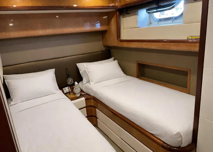 Yacht 20metros