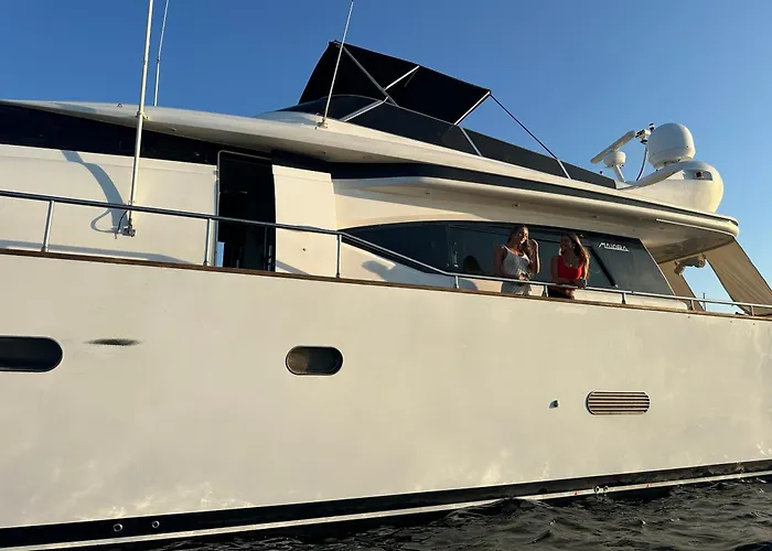 Yacht 20metros
